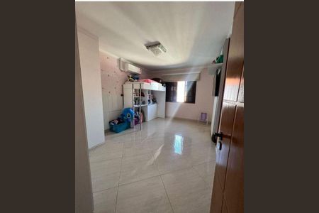 11_photo/94cef4587b.74dbc9aa7d3e0758-ATLAS-4c48ca62-579d-4206-9476-ceb5a32b8493.jpg de casa à venda com 3 quartos, 200m² em Parque Continental I, Guarulhos