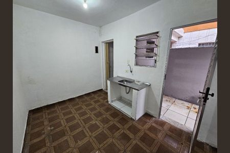 6_photo/94cef4598f.a824f5d462c04ebd-ATLAS-cbf2e51f-80e9-48f4-bd9f-0a002358283e.jpg de casa para alugar com 1 quarto, 40m² em Jardim Palmira, Guarulhos