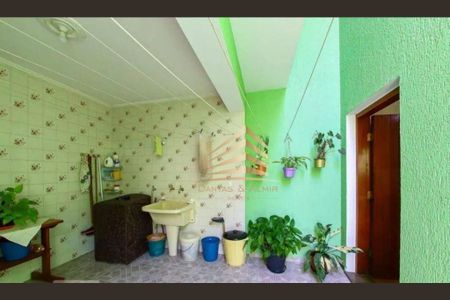 5_photo/94cef45b5b.04a823dc9d4d949a-ATLAS-03767f6b-6f0e-457e-a8a0-137122640ba6.jpg de casa à venda com 3 quartos, 200m² em Jardim Palmira, Guarulhos