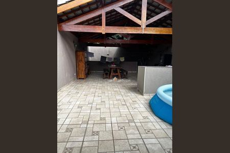 5_photo/94cef45be9.7b14635dc7f45449-ATLAS-b5a49ee2-cbfc-4bbb-95d6-6da6689e9f5b.jpg de casa à venda com 2 quartos, 200m² em Jardim Palmira, Guarulhos