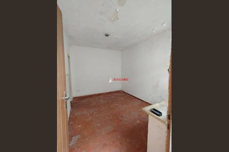 6_photo/94cef45c51.707a0735e0429ff4-ATLAS-e1d4a576-6b25-48b6-920a-7d5267ae342f.jpg de casa à venda com 2 quartos, 124m² em Jardim Palmira, Guarulhos