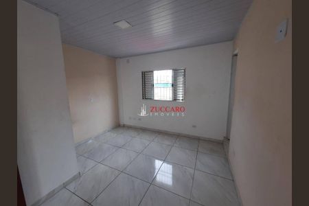 1_photo/94cef45ebd.4c0af79bae6ccfc3-ATLAS-16651359-03ac-4726-9d4d-ff000b2190e7.jpg de casa à venda com 5 quartos, 250m² em Parque Continental I, Guarulhos