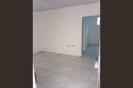 6_photo/94cef45ebd.4c0af79bae6ccfc3-ATLAS-440c4268-c985-401b-902a-0f7f724c5dcd.jpg de casa à venda com 5 quartos, 250m² em Parque Continental I, Guarulhos