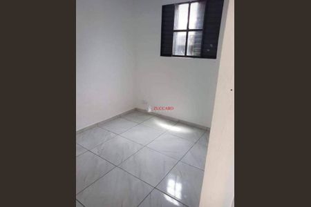 11_photo/94cef45ebd.4c0af79bae6ccfc3-ATLAS-47ce30d4-98ad-45da-9fb6-1396902d5e67.jpg de casa à venda com 5 quartos, 250m² em Parque Continental I, Guarulhos