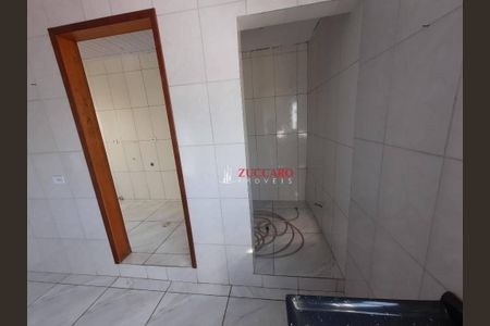 9_photo/94cef45ebd.4c0af79bae6ccfc3-ATLAS-a7ef61cd-d0fa-44ea-8818-ddc5ec18000b.jpg de casa à venda com 5 quartos, 250m² em Parque Continental I, Guarulhos