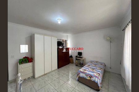 8_photo/94cef4603d.4d011218407cca96-ATLAS-373c57e5-8d08-4960-8a27-bf68c2c624ab.jpg de casa à venda com 3 quartos, 207m² em Parque Continental III, Guarulhos