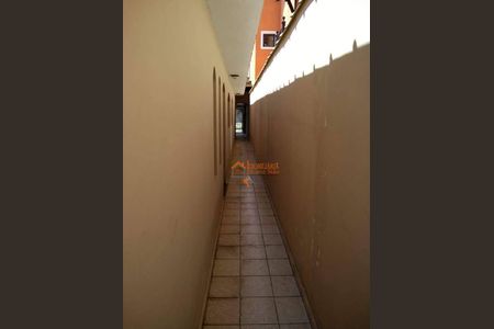 11_photo/94cef461b7.ceff8192393c33de-ATLAS-5edceeab-0c6a-438d-b375-796645698a2e.jpg de casa à venda com 1 quarto, 150m² em Parque Continental, Guarulhos