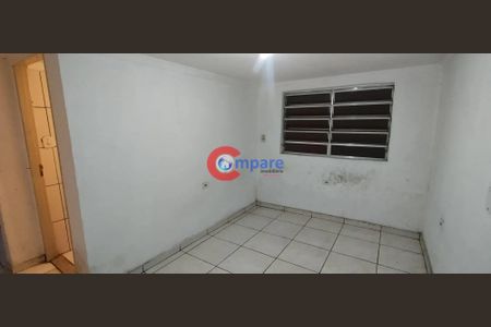 3_photo/94cef48a9b.1a2575360a780997-ATLAS-a15157ec-a609-4883-a5b6-6febc7ccfeea.jpg de casa para alugar com 1 quarto, 25m² em Parque Continental III, Guarulhos