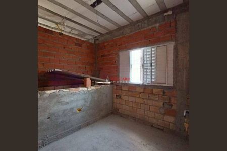 8_photo/94cef48ba1.598c66e7e5047e83-ATLAS-dbe5a5a8-7e73-400a-a958-a4fc74aa52f1.jpg de casa à venda com 4 quartos, 190m² em Guarulhos, Guarulhos