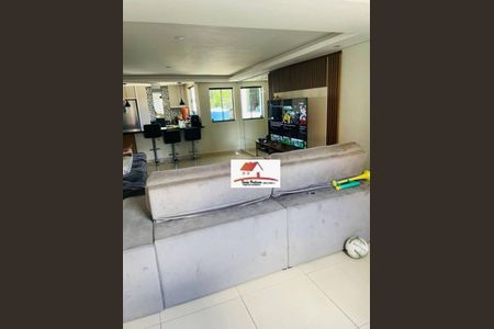 6_photo/94cef4a8c3.78ea92cc55484ae4-ATLAS-31253fab-0dbe-4a7e-bfdb-0caba8755bac.jpg de casa à venda com 2 quartos, 125m² em Cabuçu, Guarulhos