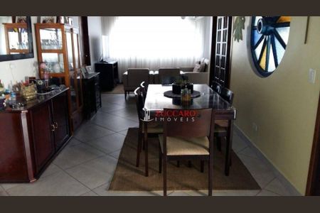 17_photo/94cef4a9c1.eaff83fda918595d-ATLAS-e2042e0f-5e0c-4a80-99d6-56135a042329.jpg de casa à venda com 3 quartos, 250m² em Recreio São Jorge, Guarulhos