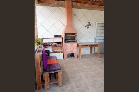 18_photo/94cef4aef7.d7a91d1757fec3a4-ATLAS-cf9995ce-ad06-4c2f-9d5a-f7ec46e1d30d.jpg de casa à venda com 5 quartos, 280m² em Recreio São Jorge, Guarulhos
