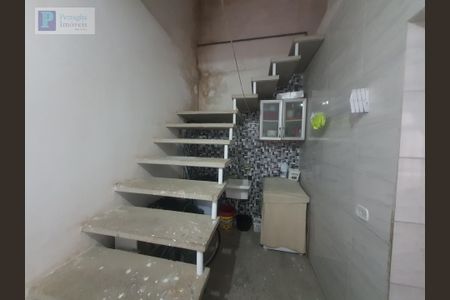 6_photo/94cef4b337.eb4747a7722cd593-ATLAS-6575e641-1f8e-4cc8-ae81-d92d334f3e9c.jpg de casa à venda com 0 quarto, 80m² em Recreio São Jorge, Guarulhos