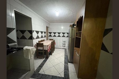 11_photo/94cef4c24f.42fc04046762a4be-ATLAS-5ba1220e-7abd-477a-8fce-c8d478a55c7c.jpg de casa à venda com 6 quartos, 503m² em Jardim Valeria, Guarulhos