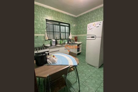 2_photo/94cef4c289.f2ed236aecaa8a04-ATLAS-11297794-8c39-491f-a2fd-12a978f7a469.jpg de casa à venda com 2 quartos, 119m² em Jardim Valeria, Guarulhos
