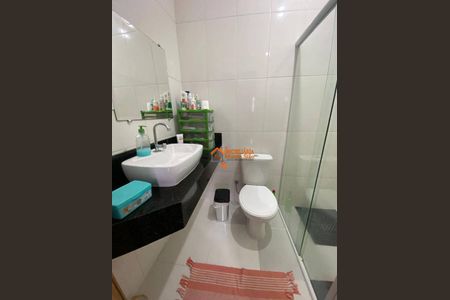 4_photo/94cef4c289.f2ed236aecaa8a04-ATLAS-2d0b5d75-6065-4b01-af45-5289baba60e5.jpg de casa à venda com 2 quartos, 119m² em Jardim Valeria, Guarulhos