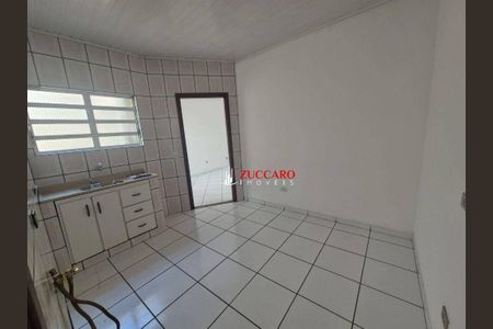 10_photo/94cef4c38f.cfb0a413da652ebd-ATLAS-ce483d21-8e38-45ec-b99b-fa071c02a8af.jpg de apartamento para alugar com 1 quarto, 50m² em Jardim Adriana, Guarulhos