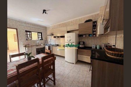 11_photo/94cef4c3b9.489cb767079bda27-ATLAS-a0cc2144-1055-4709-a434-e3544faad8e3.jpg de casa à venda com 2 quartos, 100m² em Jardim Valeria, Guarulhos