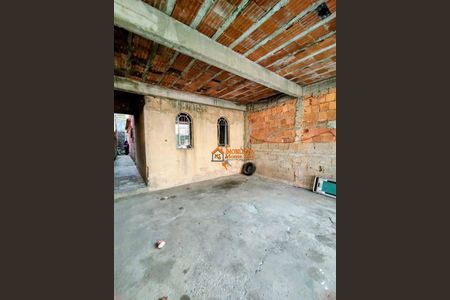 2_photo/94cef4c4bd.3e1b4b7d4b39a1bc-ATLAS-6abfa64f-1313-4a72-9414-669a089f7dc8.jpg de casa à venda com 3 quartos, 252m² em Jardim Adriana, Guarulhos