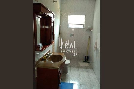 2_photo/94cef4c4d1.9f73e101bd22bb98-ATLAS-5195edc6-2ca7-46d8-a1fe-7b1aaccb5e50.jpg de casa à venda com 2 quartos, 80m² em Jardim Adriana, Guarulhos