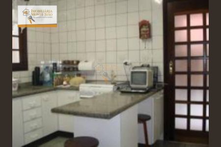 2_photo/94cef4c4d9.242163829a78200a-ATLAS-91fff9d5-b474-4e00-a2d5-3e18f58bd963.jpg de casa à venda com 2 quartos, 155m² em Jardim Adriana, Guarulhos