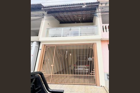 5_photo/94cef4c4eb.e022614b5e5f464f-ATLAS-513db660-cd86-4e80-a596-7274a182f657.jpg de casa à venda com 3 quartos, 162m² em Jardim Adriana, Guarulhos