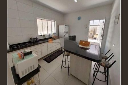 6_photo/94cef4c4ed.74dbc9aa7d3e0758-ATLAS-4d1da0dd-d79c-49a0-87d3-f9a4bcfbac77.jpg de casa à venda com 3 quartos, 163m² em Jardim Adriana, Guarulhos