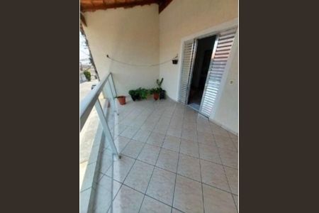 7_photo/94cef4c4ed.74dbc9aa7d3e0758-ATLAS-8b7dd8dd-4368-4ef7-9951-e5c767a1678d.jpg de casa à venda com 3 quartos, 163m² em Jardim Adriana, Guarulhos