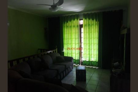 11_photo/94cef4c4ef.c3b9fb60c1df5c5a-ATLAS-65bcc373-cd29-4b92-af7c-b412f80c4d21.jpg de casa à venda com 3 quartos, 244m² em Jardim Adriana, Guarulhos