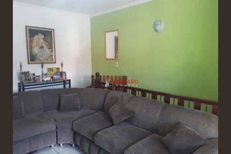 5_photo/94cef4c4ef.c3b9fb60c1df5c5a-ATLAS-cda62863-2e54-4da6-b5de-011336660ae0.jpg de casa à venda com 3 quartos, 244m² em Jardim Adriana, Guarulhos