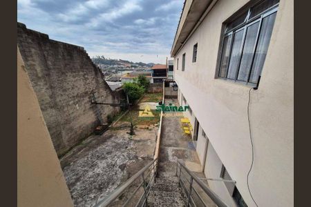 11_photo/94cef4c52f.3f79a9d7254be161-ATLAS-2579ef98-176d-4b29-b4e9-1679c88fd151.jpg de casa à venda com 4 quartos, 156m² em Jardim Adriana, Guarulhos
