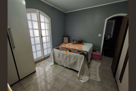 11_photo/94cef4c52f.a64aef6598c47c00-ATLAS-d0b4f511-0286-4f00-b7ba-16e02fb20f0c.jpg de casa à venda com 3 quartos, 167m² em Jardim Adriana, Guarulhos