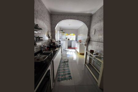 3_photo/94cef4c52f.d37cd14ee98fd61c-ATLAS-b912e45b-d12a-401f-ba83-7659f7e8048c.jpg de casa à venda com 3 quartos, 167m² em Jardim Adriana, Guarulhos