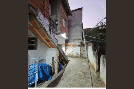 5_photo/94cef4c531.c1dc00249eefaead-ATLAS-6272f4f9-e4fd-4ca2-87d0-0f4e760abb68.jpg de casa à venda com 8 quartos, 400m² em Jardim Adriana, Guarulhos