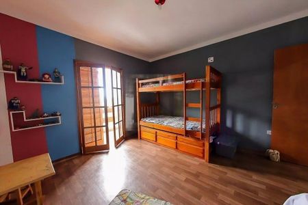 7_photo/94cef4c531.f14d7a494a64fc38-ATLAS-ab3e93c8-4b1b-47e1-aa05-508f9cdc7d41.jpg de casa à venda com 3 quartos, 155m² em Jardim Adriana, Guarulhos