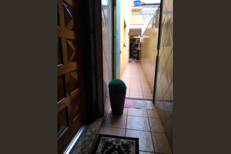 2_photo/94cef4c59b.2008f600ea595daf-ATLAS-0e7c3e26-da1f-407e-b4e4-c9028e3b3c4f.jpg de casa à venda com 3 quartos, 205m² em Parque Continental, Guarulhos