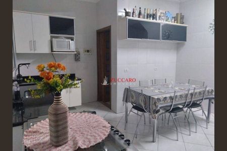 9_photo/94cef4c5d9.dac83b1c41b68d34-ATLAS-9ca58ab4-68e3-4df2-af4e-1fdf2a1aed8c.jpg de casa à venda com 2 quartos, 125m² em Parque Continental, Guarulhos