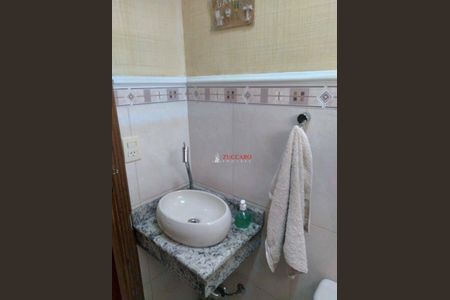 2_photo/94cef4c5d9.dac83b1c41b68d34-ATLAS-a508e57b-938d-4c85-aa05-797c3d2e6a74.jpg de casa à venda com 2 quartos, 125m² em Parque Continental, Guarulhos