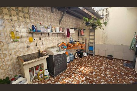 9_photo/94cef4c5df.74a96c0b2c4b8c29-ATLAS-d729fe48-97c4-44ba-a75b-72927c251ce7.jpg de casa à venda com 3 quartos, 100m² em Parque Continental, Guarulhos