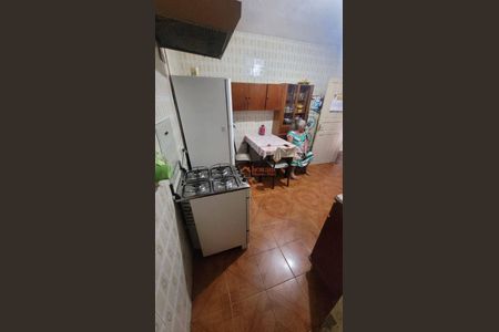 7_photo/94cef4c5eb.0dba02f6e03a3679-ATLAS-9be38eef-821b-4241-97f0-d56e655cca27.jpg de casa à venda com 3 quartos, 154m² em Parque Continental, Guarulhos