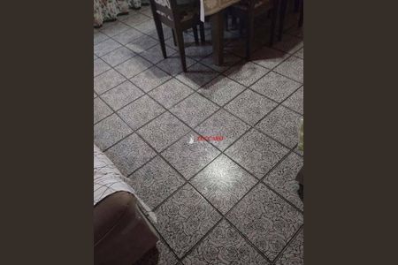 5_photo/94cef4c5eb.c90c40155f0c5e06-ATLAS-cc3b3fe1-2c3b-4a3c-945c-8581be0aef35.jpg de casa à venda com 2 quartos, 130m² em Parque Continental, Guarulhos