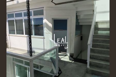 16_photo/94cef4cb79.9f73e101bd22bb98-ATLAS-bfcbd6db-47e6-41f2-ba0c-9a1f4b1990c3.jpg de casa à venda com 4 quartos, 450m² em Jardim Adriana, Guarulhos