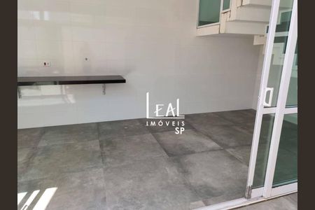 18_photo/94cef4cb79.9f73e101bd22bb98-ATLAS-e82e0710-7ba6-4516-aa96-1c135029be7f.jpg de casa à venda com 4 quartos, 450m² em Jardim Adriana, Guarulhos