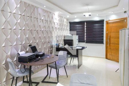 6_photo/94cef4cc33.521465a1a6cc0fb0-ATLAS-24365cee-73d8-4fba-8b9e-b44b92bf2a64.jpg de casa à venda com 3 quartos, 212m² em Jardim Adriana, Guarulhos