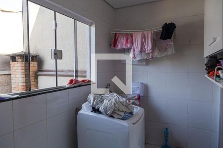 34_photo/94cef4cc33.521465a1a6cc0fb0-ATLAS-6ece725e-bceb-42be-9ab9-67623d937c23.jpg de casa à venda com 3 quartos, 212m² em Jardim Adriana, Guarulhos