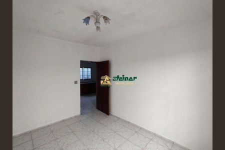 7_photo/94cef4cc49.6a9872b4c2245451-ATLAS-076d039e-1a33-4361-a92e-efc1bbd65c7c.jpg de casa à venda com 4 quartos, 271m² em Jardim Adriana, Guarulhos
