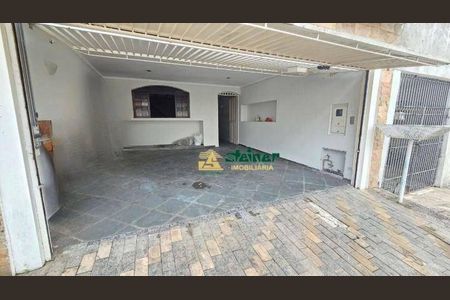 2_photo/94cef4cc55.649b618249c50596-ATLAS-093e2a94-4012-4bb4-b7fa-4adb3d319f30.jpg de casa para alugar com 3 quartos, 250m² em Morros, Guarulhos