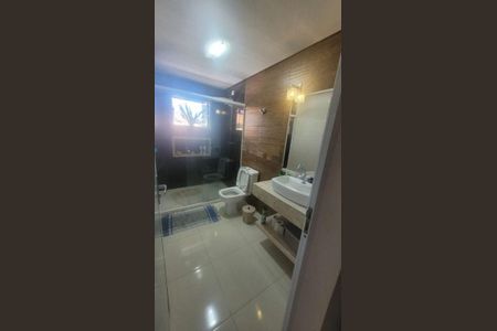 4_photo/94cef4cc59.7c2ae8445402a222-ATLAS-28f598a2-2084-4a41-ad7d-8a8f8da5dc8c.jpg de casa à venda com 3 quartos, 180m² em Jardim Adriana, Guarulhos