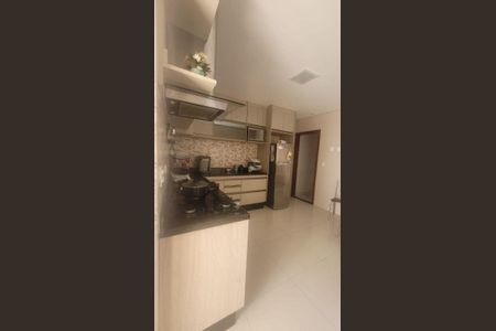 2_photo/94cef4cc59.7c2ae8445402a222-ATLAS-61218e0e-b102-4464-a56d-4b9e3c8b68c8.jpg de casa à venda com 3 quartos, 180m² em Jardim Adriana, Guarulhos