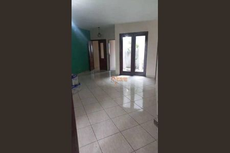 6_photo/94cef4cceb.2fed7e95ddef69d8-ATLAS-5ccdd41d-2f99-4615-88bd-d6b4e882bfdc.jpg de casa à venda com 3 quartos, 200m² em Parque Flamengo, Guarulhos